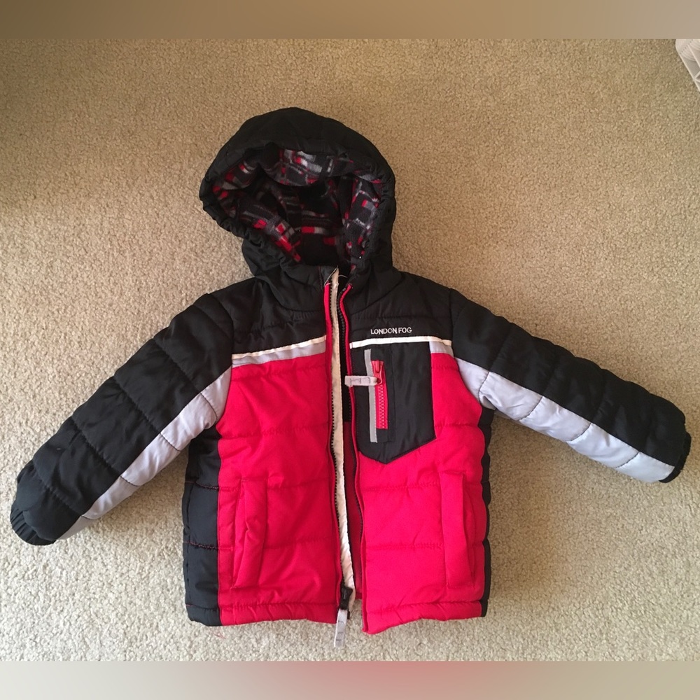 London Fog 2T Winter Jacket Coat Red And Black. VGUC